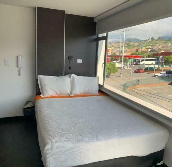 Chambre Standard Individuelle, Mc
