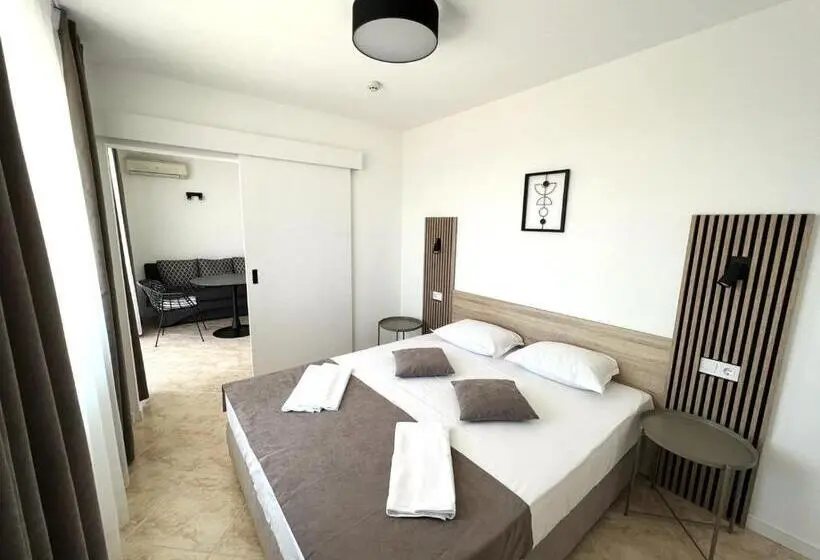 آپارتمان 1 خوابه با چشم‌انداز دریا, Villa Mia