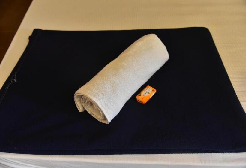 اتاق لوکس, 3season Resort Hampi