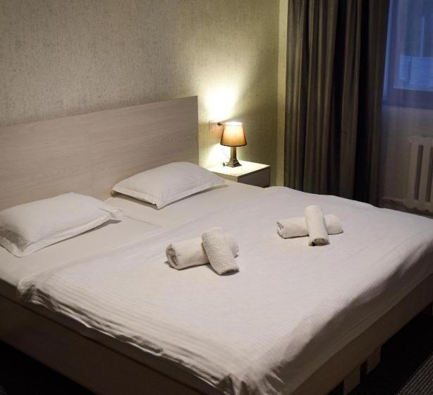 اتاق استاندارد, Continent Halal