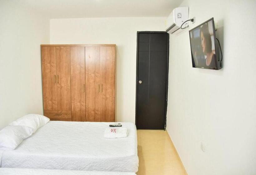 Номер Стандарт, Daniels