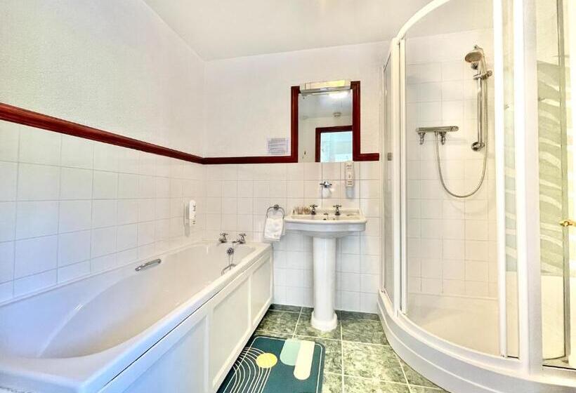 غرفة قياسية سرير كينج, The Buckley Arms