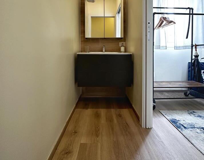 جناح جونيور مزوَّد بشرفة, Extravaganza Room And Suite Apartment City Center