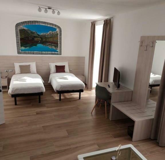 غرفة ديلوكس مزودة بشرفة, B&b Angela Valdinon