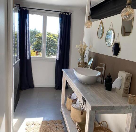 스탠다드 룸 가든 전망, La Maison Perchée