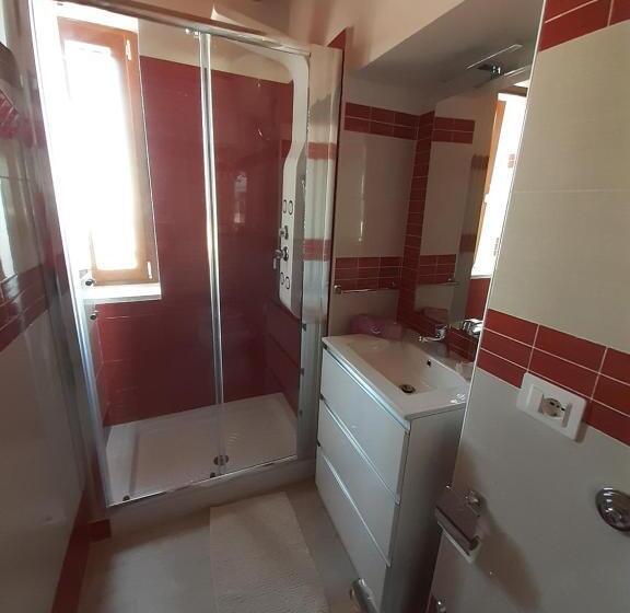 شقة غرفة واحدة, Carmineholidayhouse