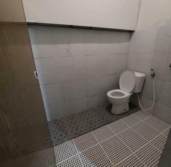 싱글 디럭스 룸, 3 Berastagi