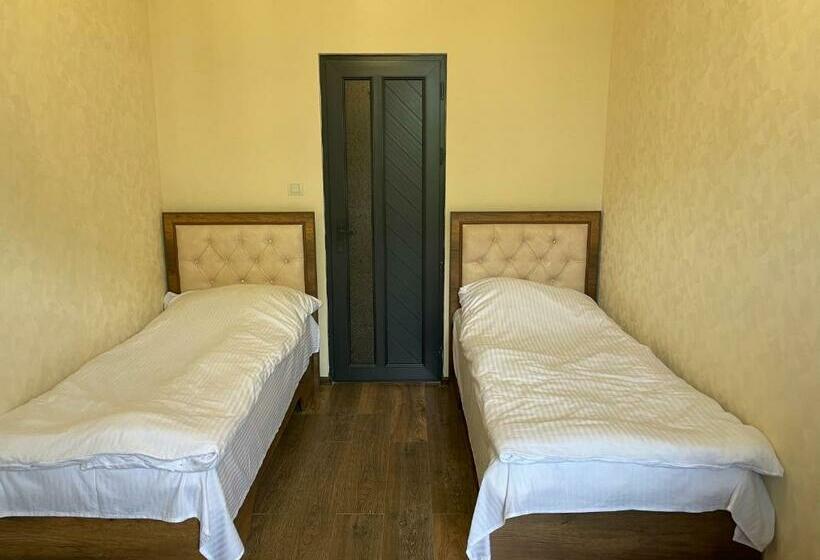 اتاق استاندارد, Yolyans