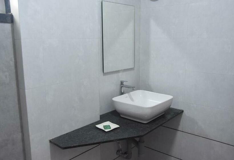 חדר סטנדרט, Vrindavan Deluxe, Kolhapur