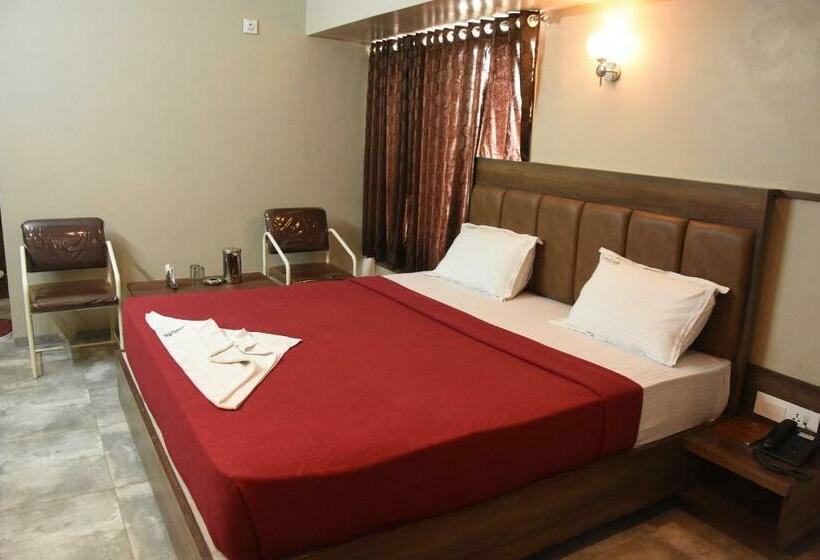 חדר סטנדרט, Vrindavan Deluxe, Kolhapur