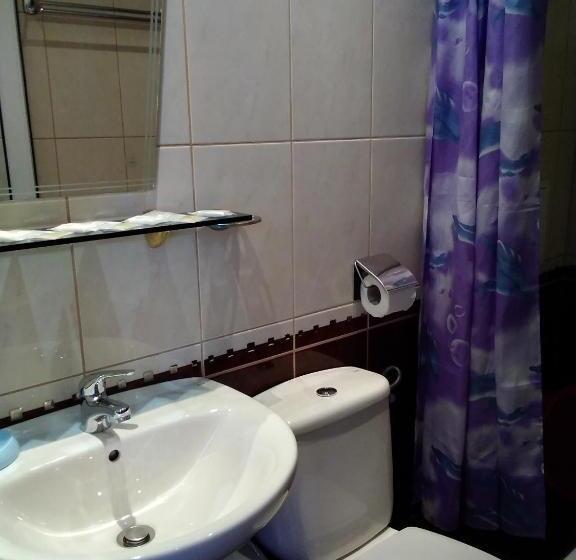 발코니가 있는 4인용 스탠다드 룸, Family Hotel Dramchev