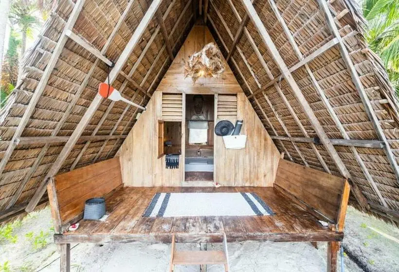 スタンダードバンガロー, Tailana Island Pulau Banyak
