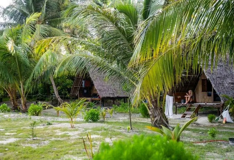 スタンダードバンガロー, Tailana Island Pulau Banyak