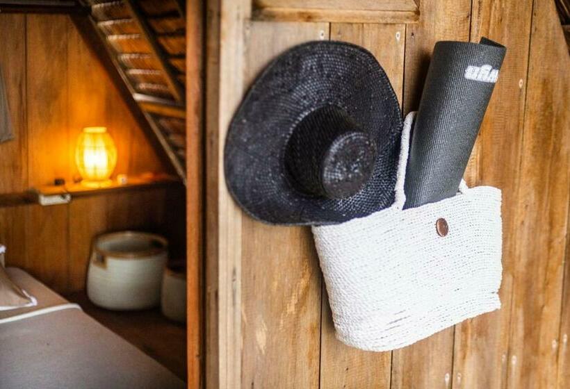 Бунгало Стандарт, Tailana Island Pulau Banyak