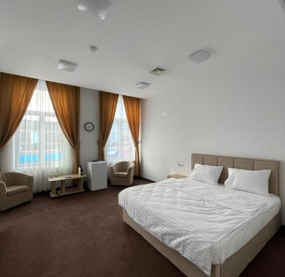 标准间, Resedinta Cina