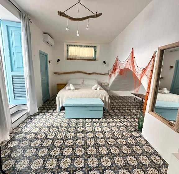 اتاق استاندارد چهار تخته, Antica Dimora Santa Marina Salina