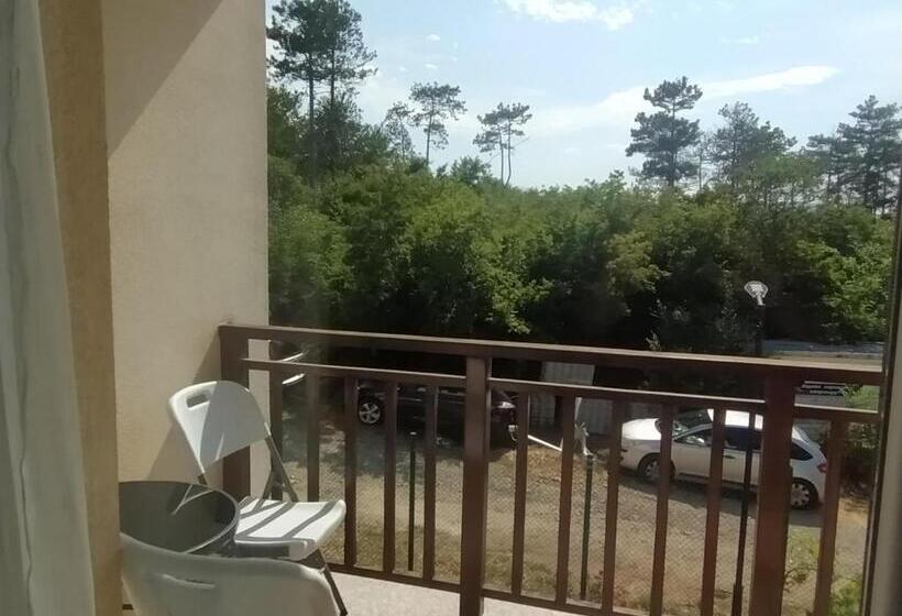 آپارتمان 1 خوابه, Limani Guest House