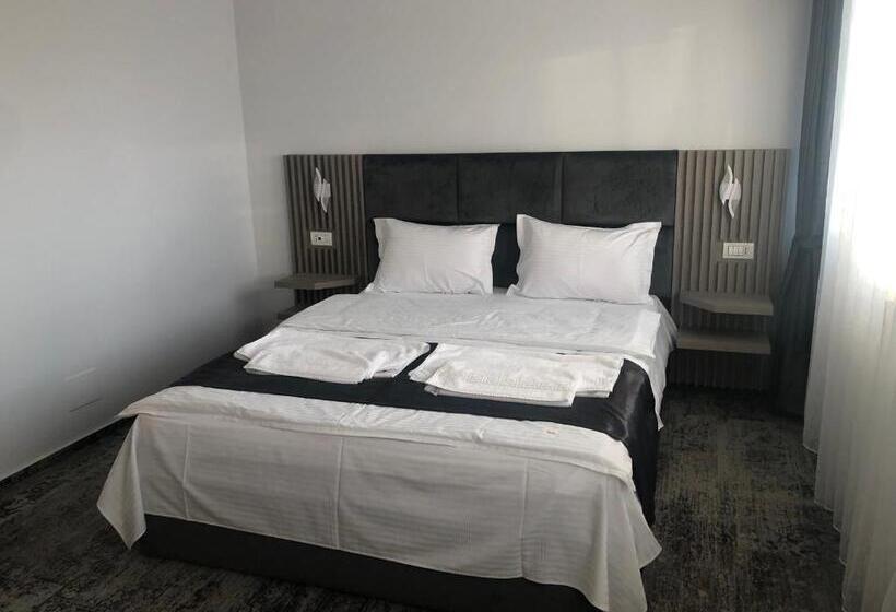 标准间, Sub Cetate