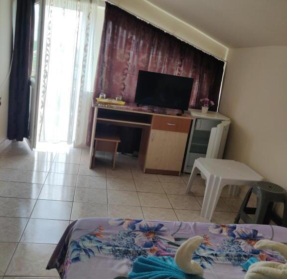 Номер Стандарт, Vila Razvan Costinesti