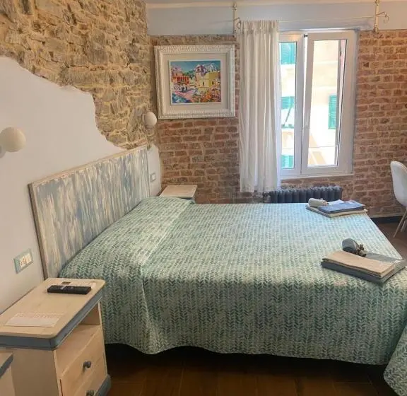 اتاق لوکس با تخت بزرگ, Cà Della Valletta