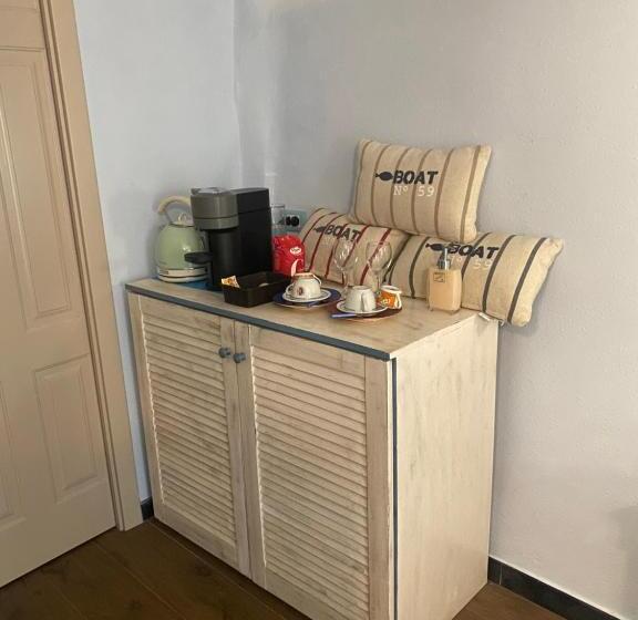 اتاق لوکس با تخت بزرگ, Cà Della Valletta