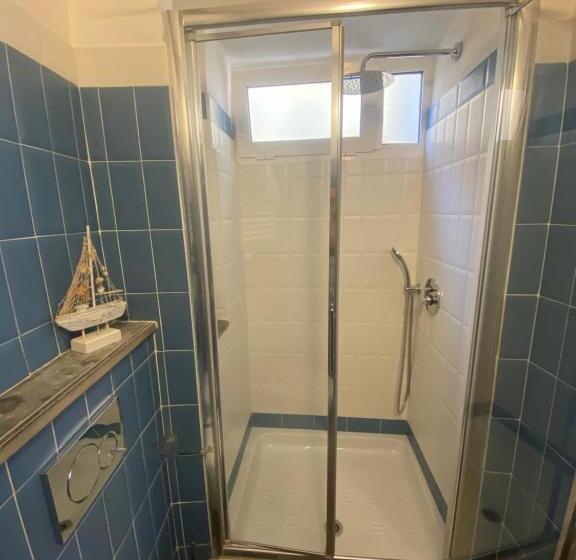 اتاق لوکس با تخت بزرگ, Cà Della Valletta