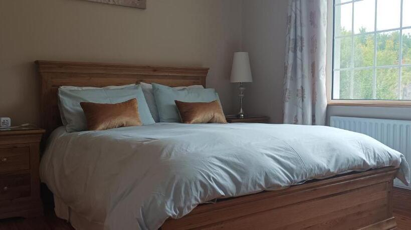 标准房带园景, The Lodge B&b