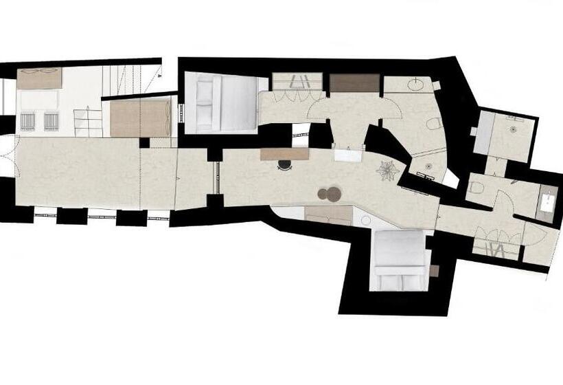 시니어 스위트, Enigma Suites