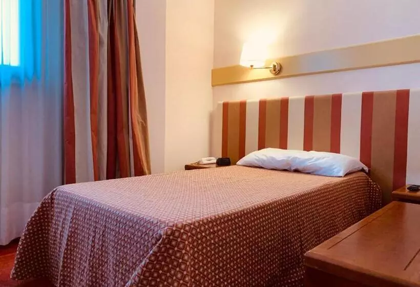 スタンダードシングルルーム, Eurohotel Palace Maniago
