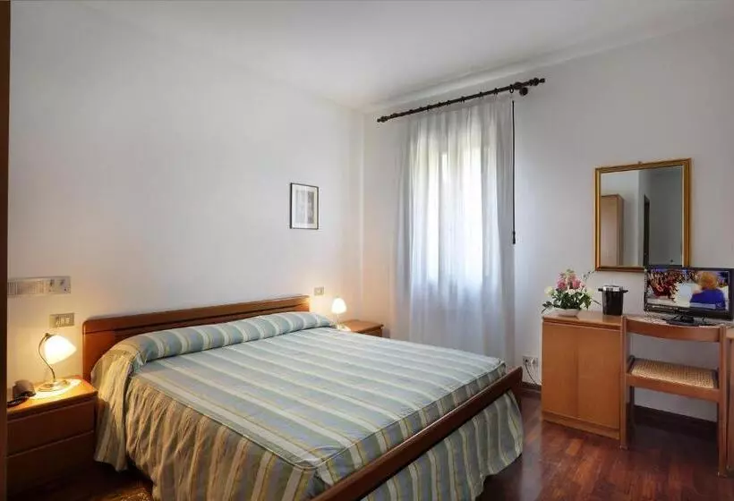 スタンダードルーム, Albergo Volpara