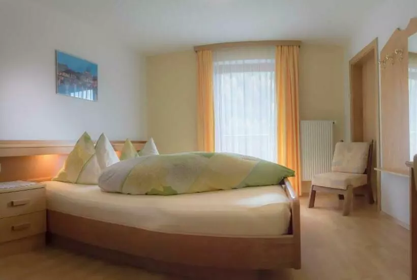 Classic room with balcony, Alpenfriede