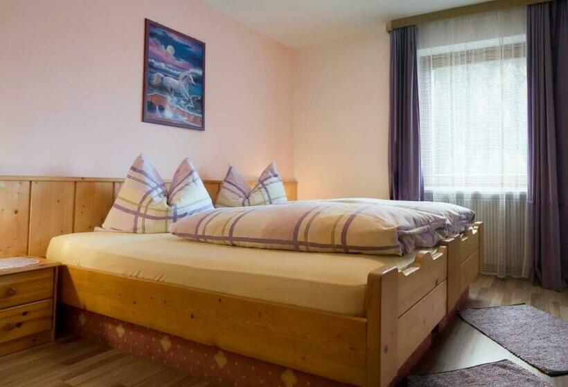 Classic room with balcony, Alpenfriede