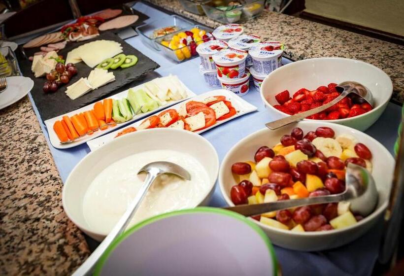 חדר דלוקס, Benger