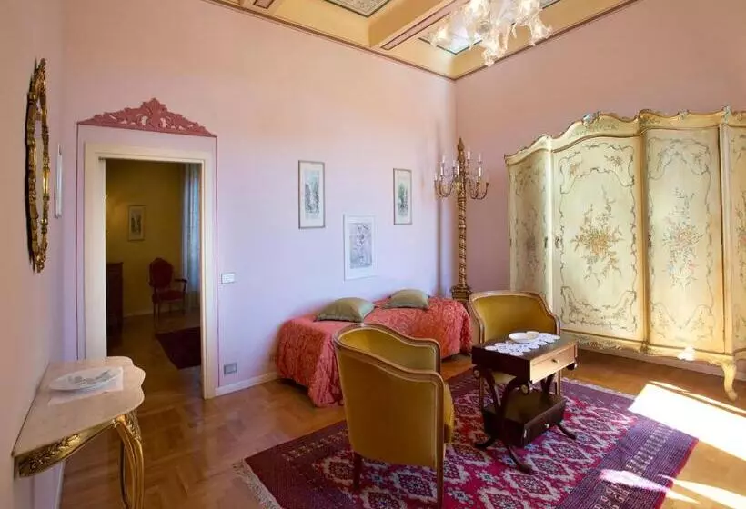 スイート, Residenza D Epoca Ca  De Principi