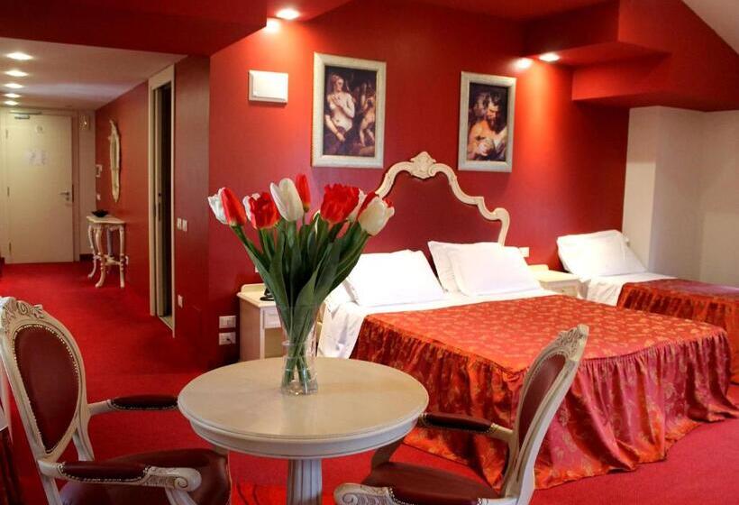 סוויטת ג'וניור, Capovilla