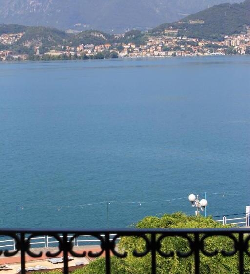 סוויטת ג'וניור, Capovilla