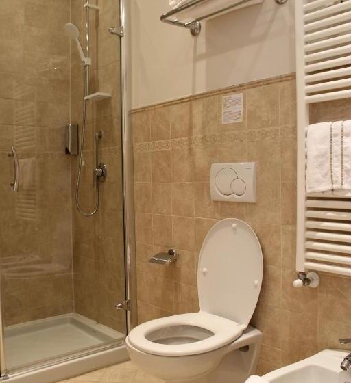 סוויטת ג'וניור, Capovilla