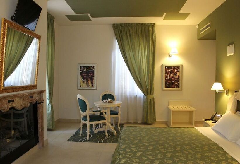 Номер Стандарт, Capovilla