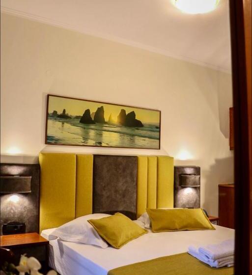 スタンダードルーム, Dionysis Studios