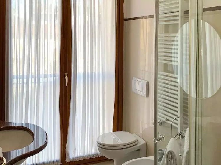 スーペリアールーム, Eurohotel Palace Maniago