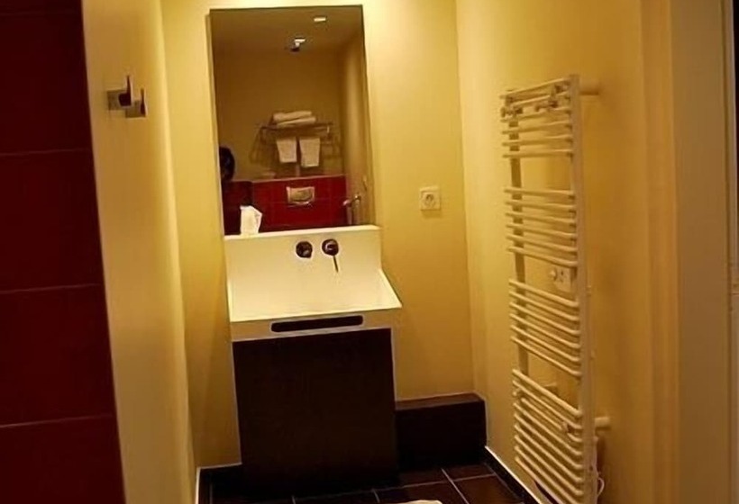 غرفة قياسية, Hôtel Les Perce Neige