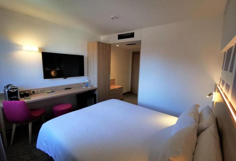 スタンダードルーム, Restaurant Au Boeuf