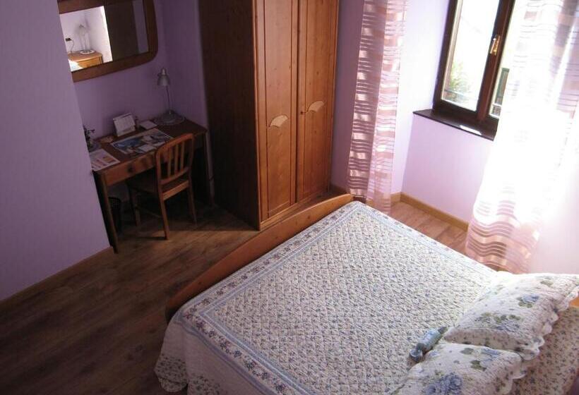 اتاق استاندارد, La Fontana