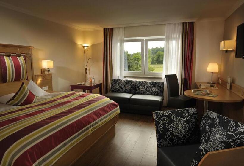 Трехместный Номер Комфорт, Landidyll Hotel Restaurant Birkenhof