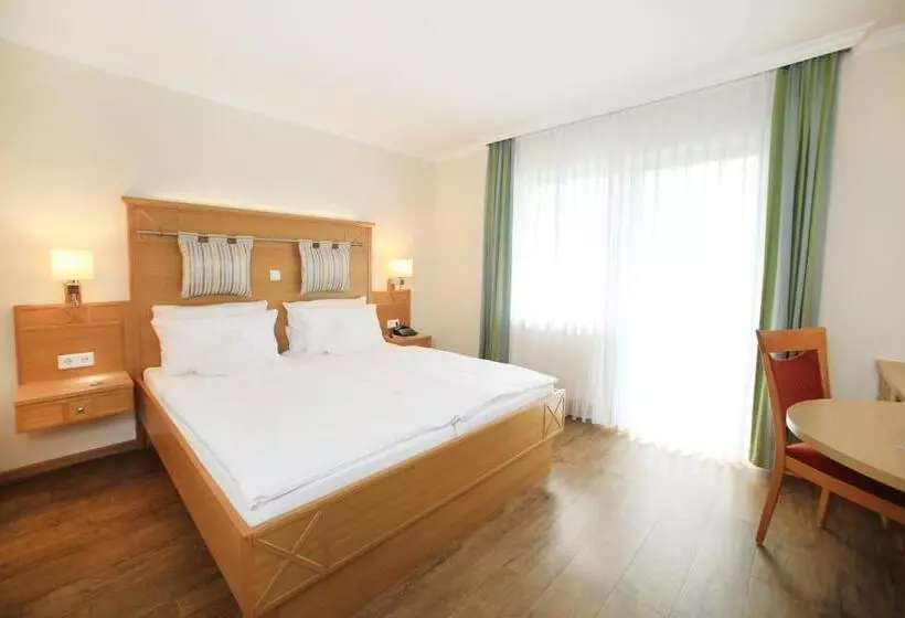 バルコニー付きスーペリアルーム, Landidyll Hotel Restaurant Birkenhof