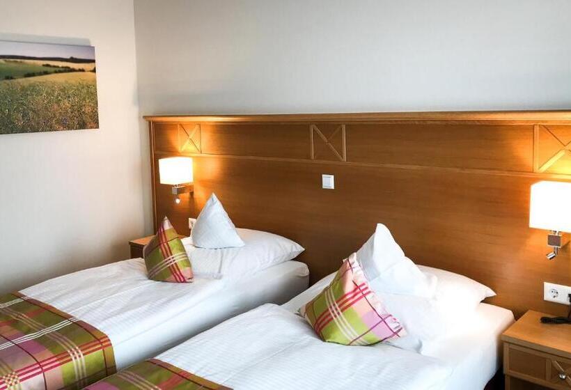 Номер Superior с Балконом, Landidyll Hotel Restaurant Birkenhof