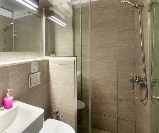 חדר סטנדרט עם מרפסת, Nefeli