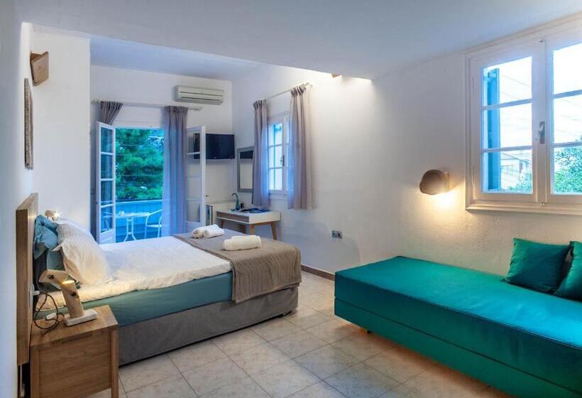 חדר דלוקס לארבעה, Nefeli