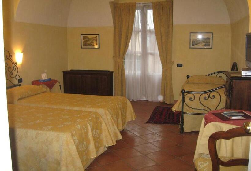 Номер Стандарт Трехместный, Palazzo Di Mezzo
