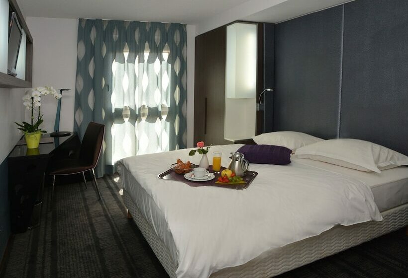 标准间, Restaurant Crystal